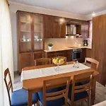 La Strada House