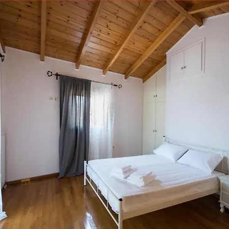 Daire La Strada House *